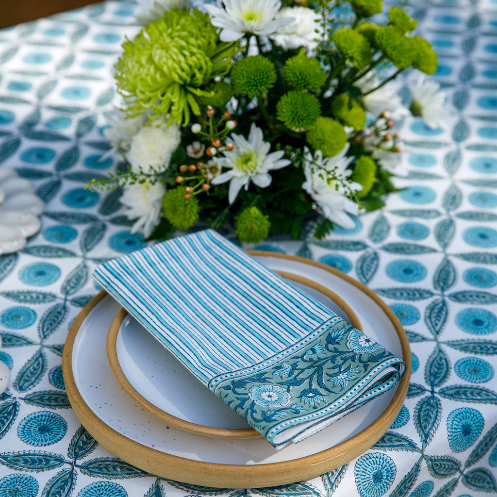 Lila Block Printed Tablecloth & Napkins Set