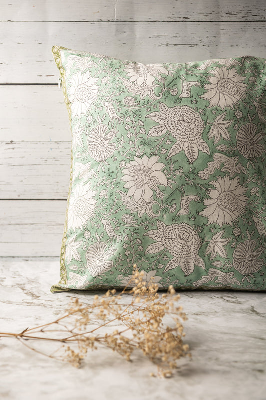 Zehra Cushion